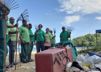 Litter Crisis Looms Amid Las Cuevas Sanitation Workers’ Protest